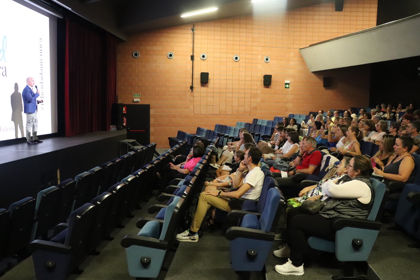 La sala Florida recibe el Congreso Felicidad Auténtica