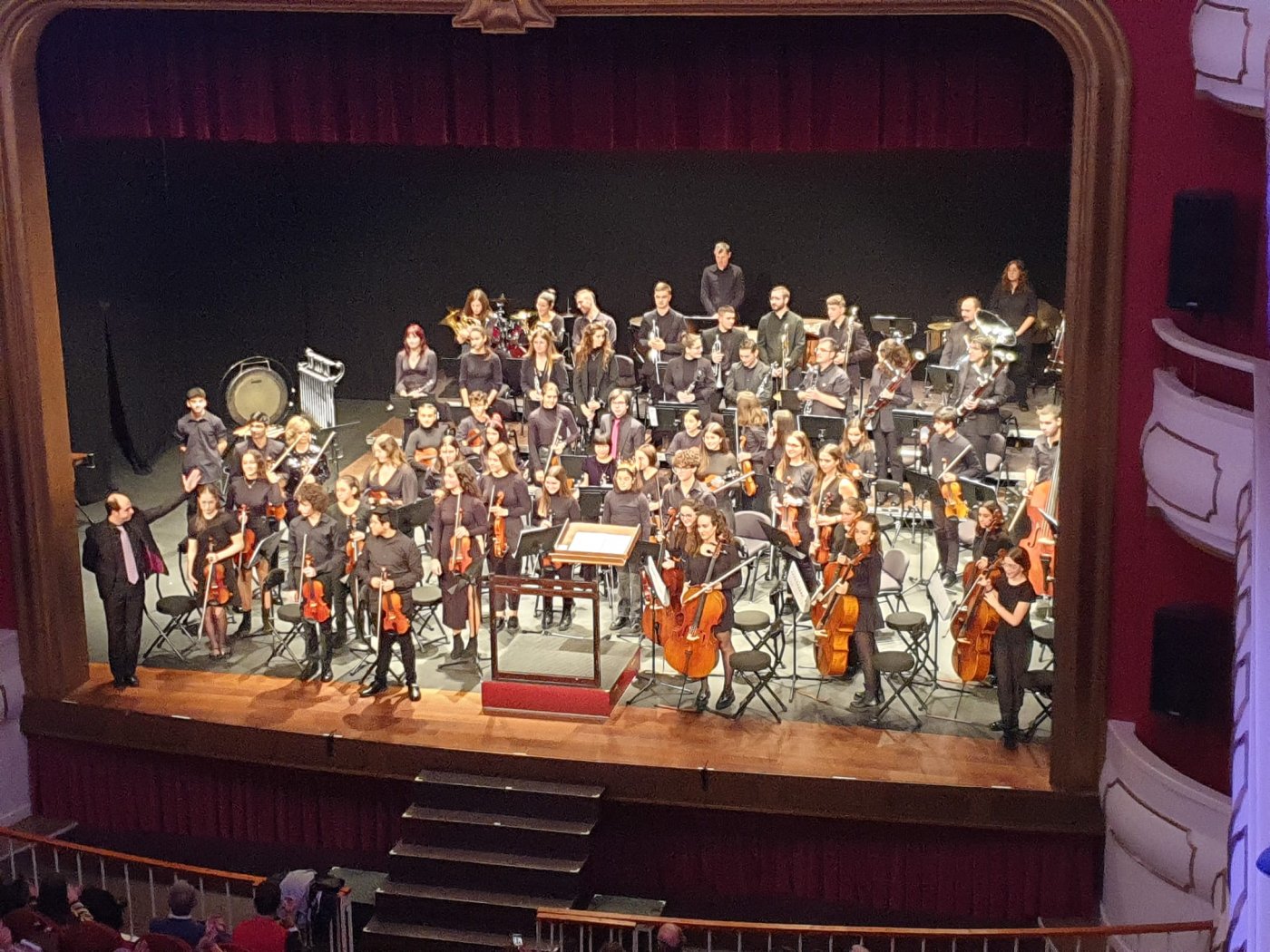 Concierto del Conservatorio en el teatro Ideal de Calahorra. / M . L.